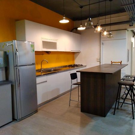 Pure St-Ay Apartment Taipei Bagian luar foto