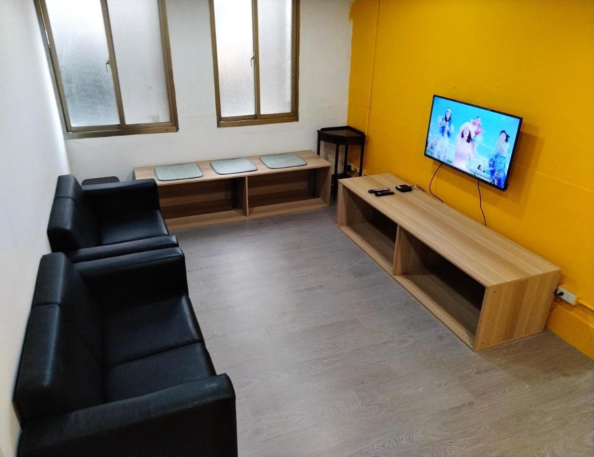 Pure St-Ay Apartment Taipei Bagian luar foto